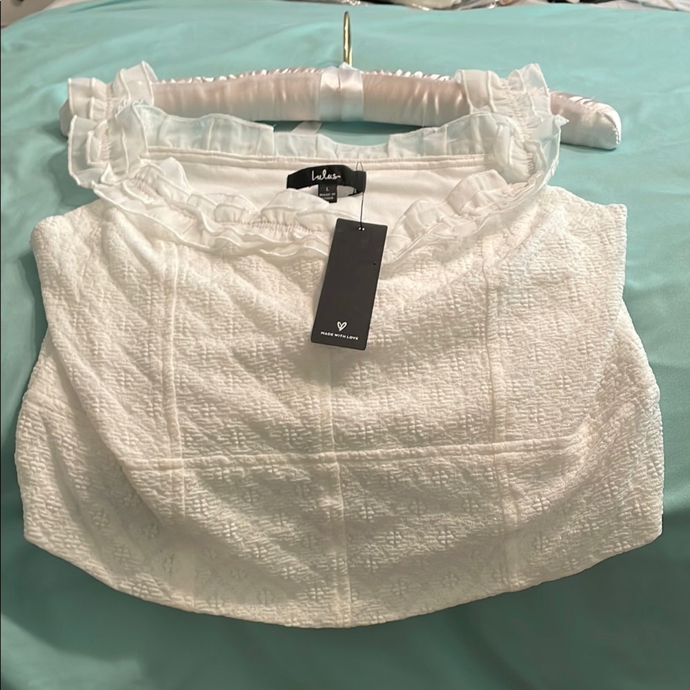 Lulu's White Ruffled Crop Blouse - Picture 4 of 4